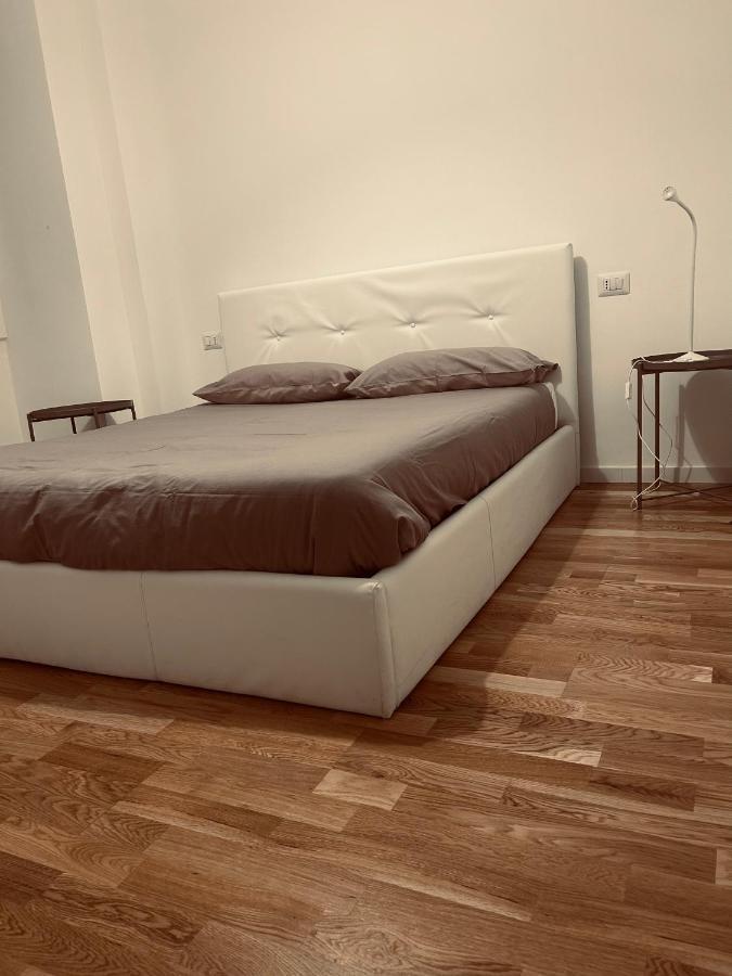 Vt Home - Appartamento Milano Zona Navigli Экстерьер фото