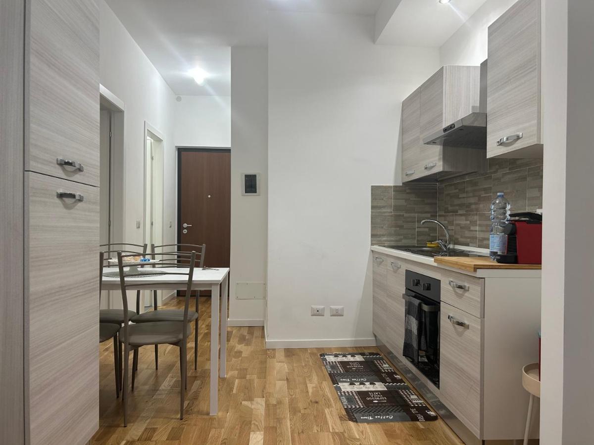 Vt Home - Appartamento Milano Zona Navigli Экстерьер фото
